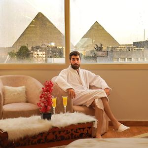 The Muse Pyramids Inn